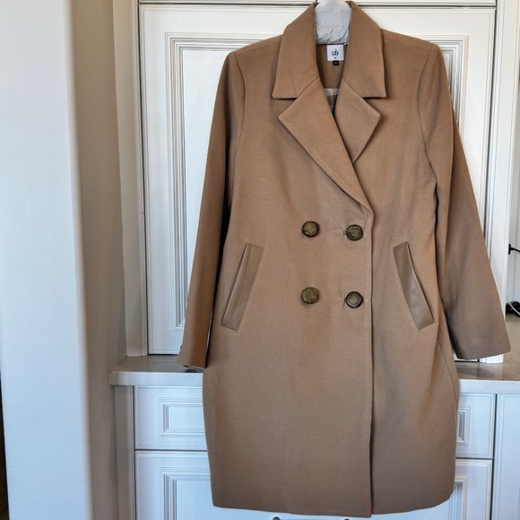 CABi Heritage Camel Coat (Size M) — Classic Double-Breasted Outerwear - Picture 1 of 4